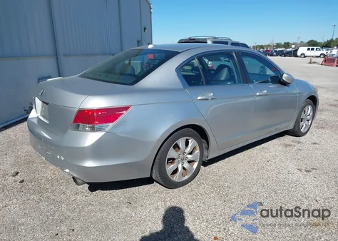 2010 Honda Accord 2.4 Ex-L from USA, damaged, VIN 1HGCP2F84AA100827